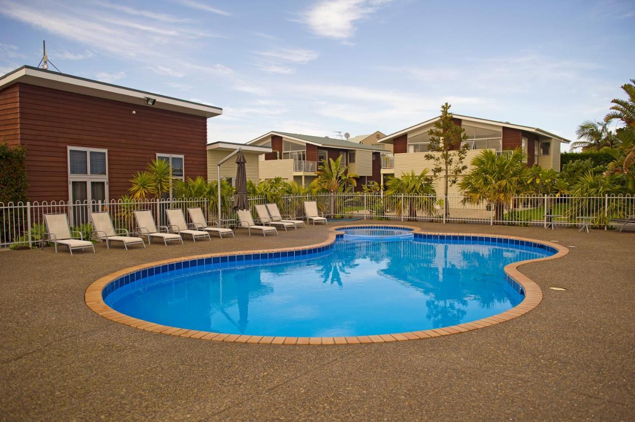 Ocean Serenity Apartments Whitianga Exteriör bild